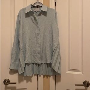 Blue button down NWT Tuckernuck